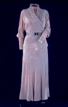 Dress worn in 1933 by Eleanor Roosevelt to her husband's first swearing-in. (National Museum of American History)